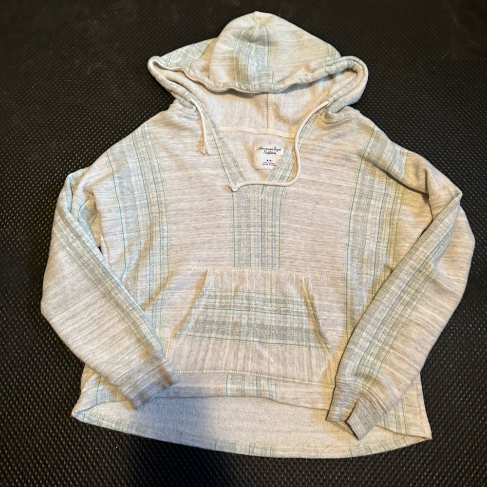 American Eagle surf style hoodie